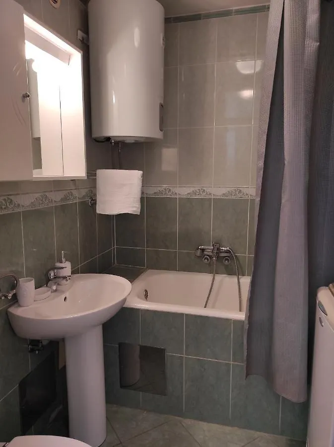 Sunny Apartment In Rijeka